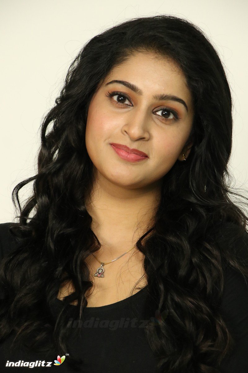 TANYA RAVICHANDRAN 